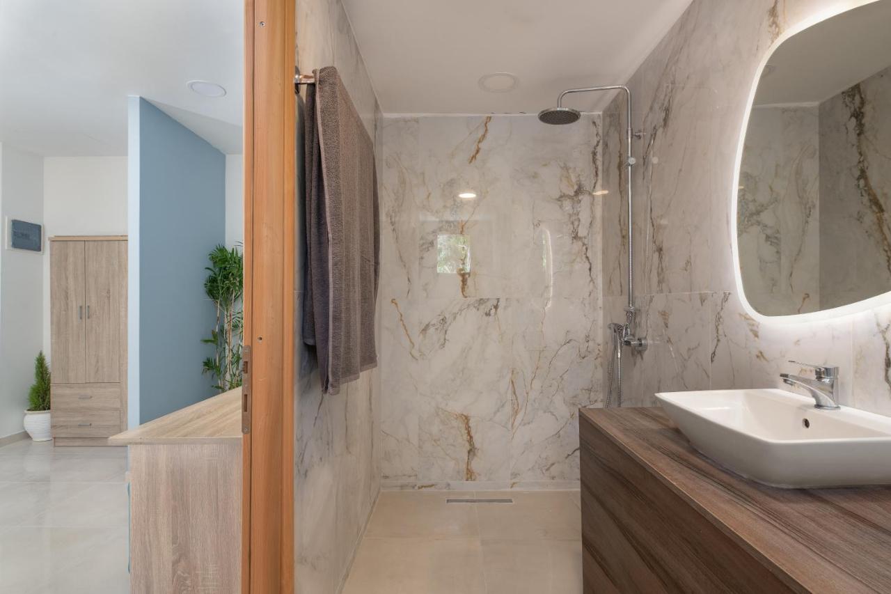 Bamboo Suites Hotel Ialisos Exterior foto