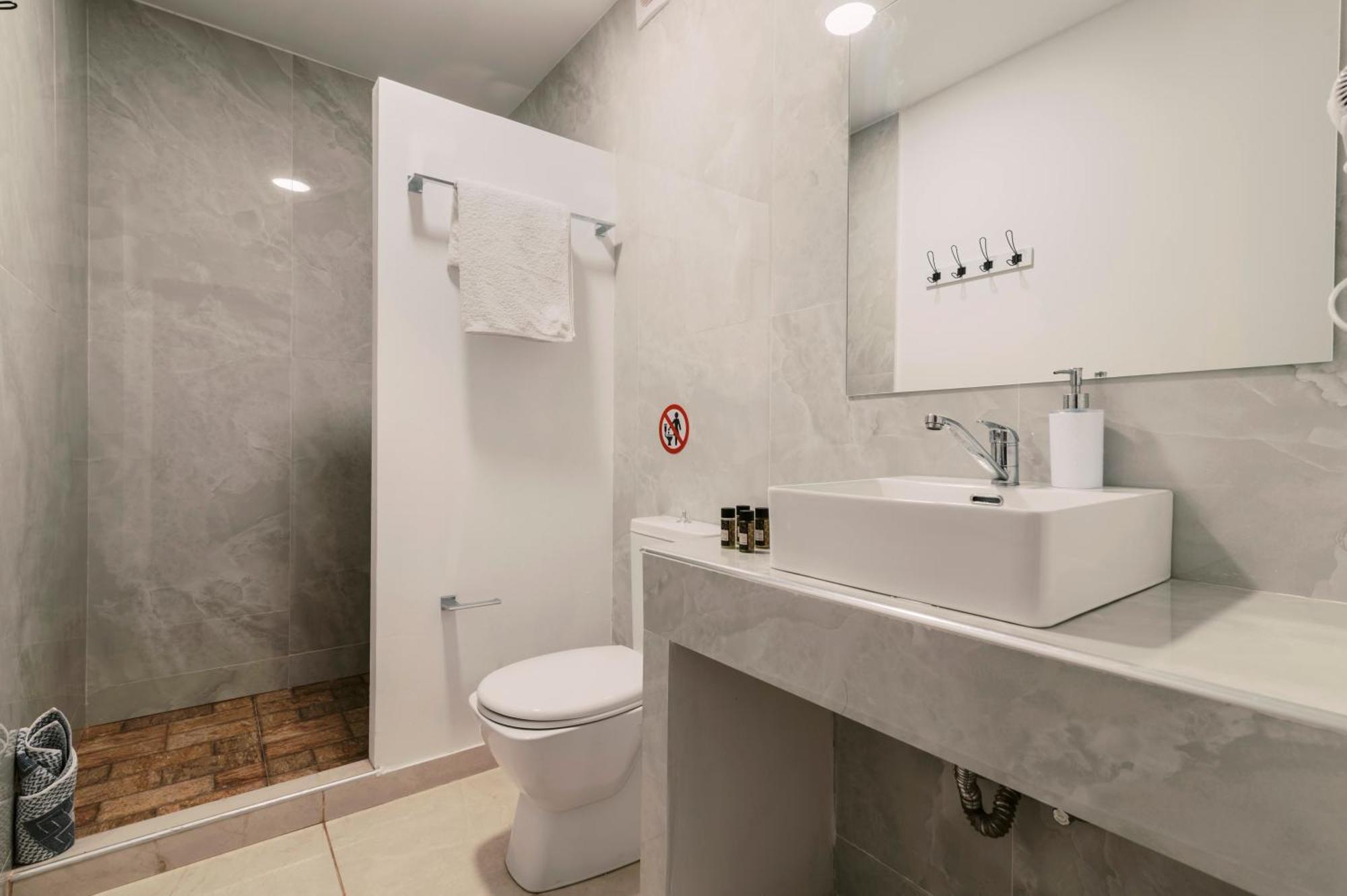 Bamboo Suites Hotel Ialisos Exterior foto