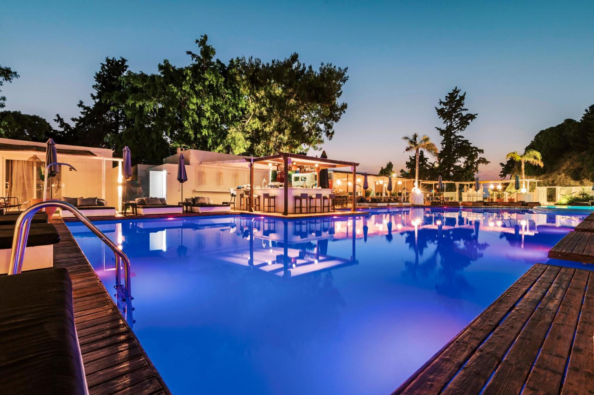 Bamboo Suites Hotel Ialisos Exterior foto